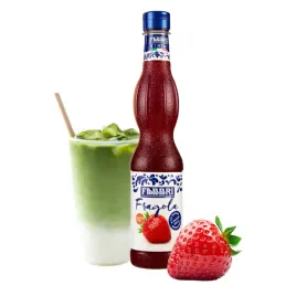 syrop-do-matchy-truskawka-fabbri-matcha-latte-560-ml