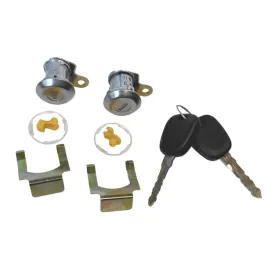 wkladki-zamka-drzwi-z-kluczami-suzuki-jimny-8228076870-82280-76870