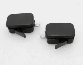 blokada-tylnej-szyby-przesuwnej-rh-lh-suzuki-samurai-69170m79501-69180m797a
