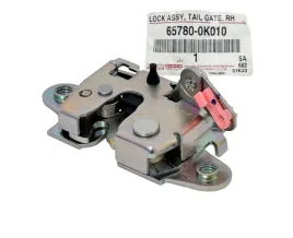 zamek-klapy-prawy-tyl-hilux-kun25-26-657800k010-oe