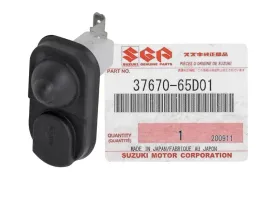 wlacznik-dociskowy-krancowy-swiatla-kabiny-suzuki-jimny-sn-37670-65d01-org