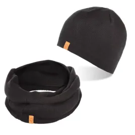zestaw-zimowy-czapka-meska-skladany-komin-apaszka-brodrene-czarny-2w1
