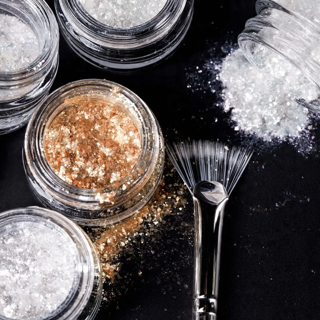 ozdoby-do-ciala-crystals-105-inglot