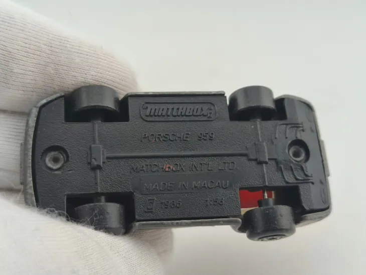 matchbox-porsche-959-marka-matchbox