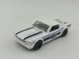 hot-wheels-65-ford-mustang-fastback