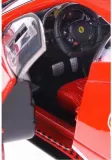 auto-bburago-ferrari-458-challenge-model-1-24-otwierane-3-lata-waga-z-opakowaniem-0-3-kg