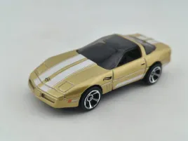 hot-wheels-84-corvette-chevrolet
