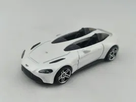 hot-wheels-aston-martin-v12-speedster