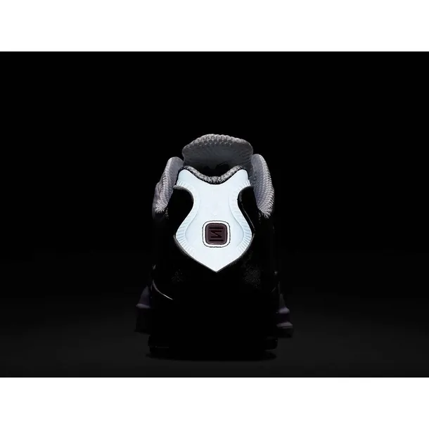 shox-tl-kod-producenta-av3595100-rozmiar-40