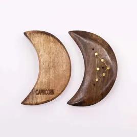 grawerowana-podstawka-ze-znakiem-zodiaku-ksiezyc-koziorozec