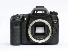 lustrzanka-canon-eos-70d-korpus