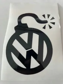 naklejka-odblaskowa-czarna-vw-bomba-dla-fanow-volkswagena