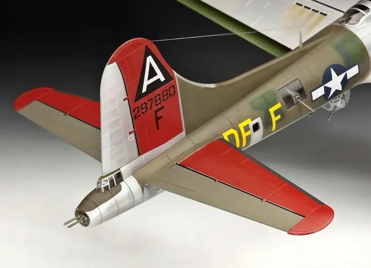 samolot-b-17g-flying-fortress-stan-nowy