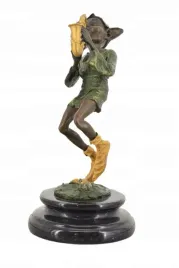 chochlik-gnom-skrzat-z-saksofonem-figura-z-brazu
