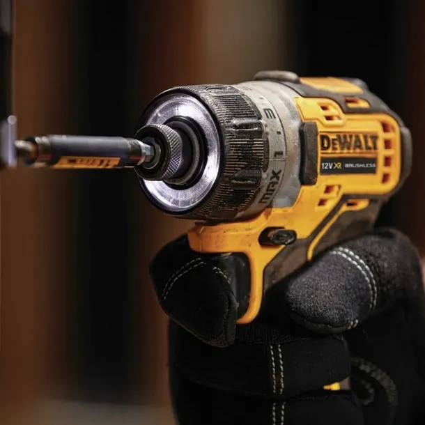 dewalt-wkretarka-12v-1-4-dcf601n-rodzaj-silnika-silnik-bezszczotkowy
