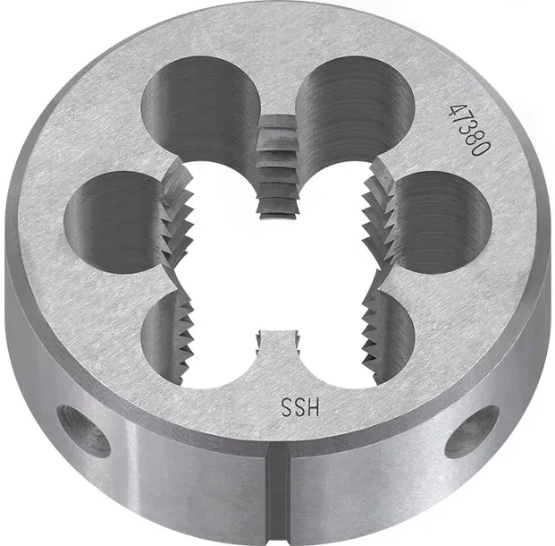 narzynka-m24x30mm-stan-nowy
