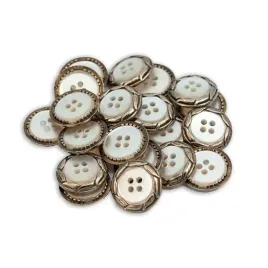 guzik-20mm-cztery-dziurki-10szt-do-dekoracji-wysoka-jakosc-bialy-metal