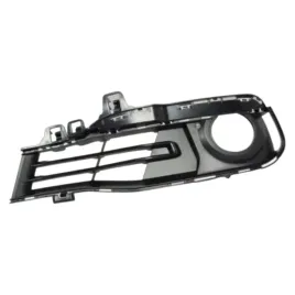 atrapa-zderzaka-prawa-bmw-3-f30-f80-2011-2012-2013-2014-2015-2016-2017-2018