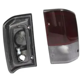 lampa-tylna-prawa-nissan-patrol-y60-1989-1990-1991-1992-1993-1994-1995-1996