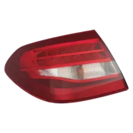 lampa-tylna-prawa-mercedes-c-w205-2015-2016-2017-2018-2019-2020-2021