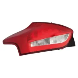 lampa-tylna-prawa-ford-focus-iii-2011-2012-2013-2014-2015-2016-2017-2018
