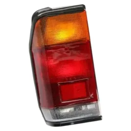 lampa-tylna-mazda-e-1989-1990-1991-1992-1993-1994-1995-1996-1997-1998-1999