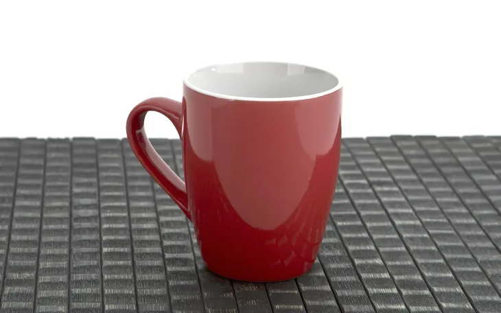 kubek-ceramiczny-320-ml-czerwono-bialy-stan-nowy
