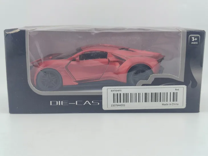 no-name-lykan-boxed