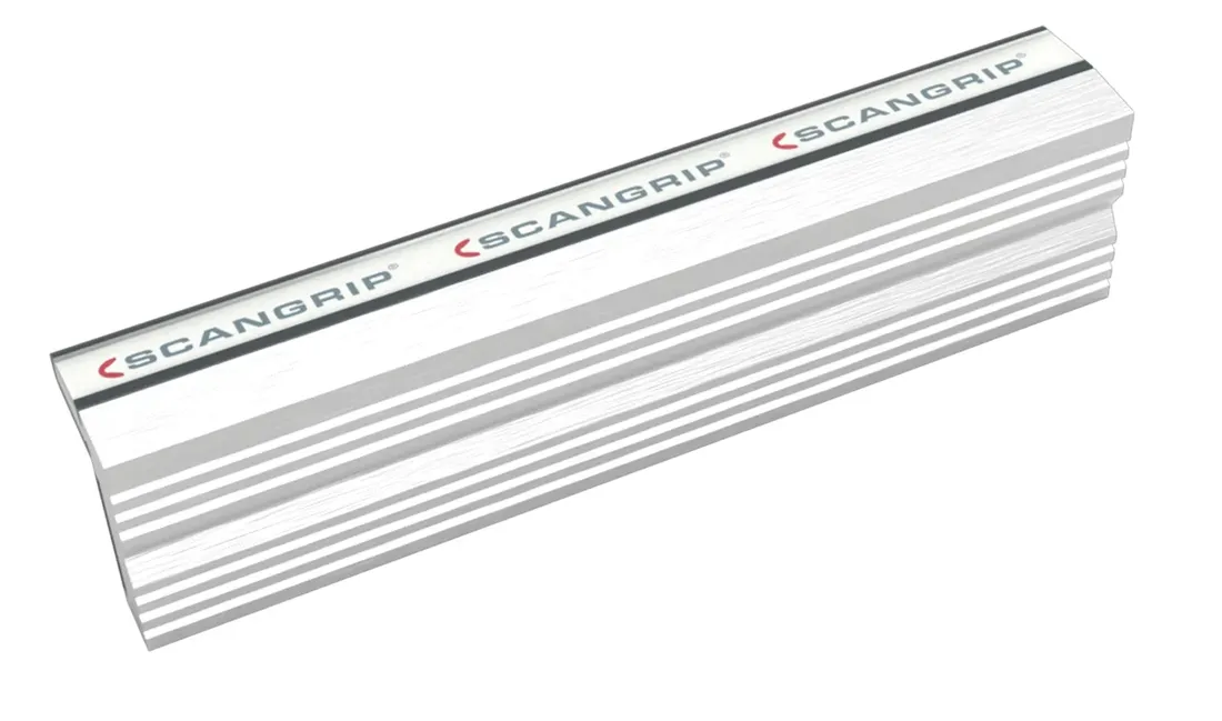 scangrip-06-0180