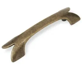 uchwyt-meblowy-cetus-151x40-retro-vintage-klasyczny-stary-mosiadz-l-96-mm