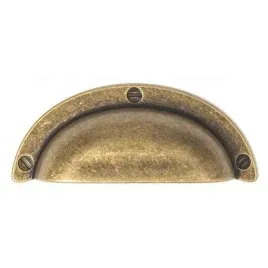 uchwyt-meblowy-muszelka-duza-95x38-raczka-stary-mosiadz-l-64-mm