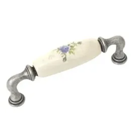 uchwyt-meblowy-decora-ceramiczny-146x24-zdobiony-stare-srebro-kwiaty-l-128