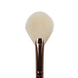 pedzel-do-rozu-i-rozswietlacza-fresh-06-ibra-makeup