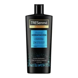 szampon-do-wlosow-nawilzajacy-z-wit-e-intensa-hidratacion-tresemme-685-ml