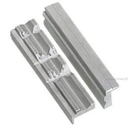 facom-zestaw-szczek-aluminiowych-z-rowkami-pryzmow