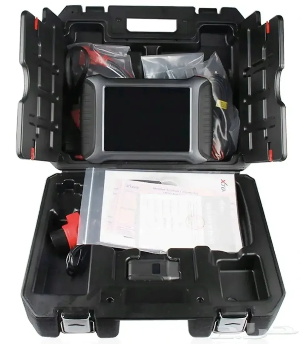 tester-diagnostyczny-h6eb-xtool-latarka