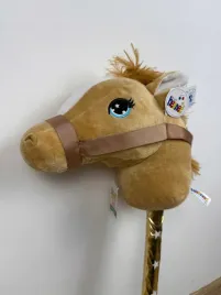pluszowy-hobby-horse-zloty-kij-w-gwiazdki-heunec