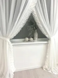firana-anabel-2-zakladana-szyfon-biala-z-falbankami-or-400x160-cm