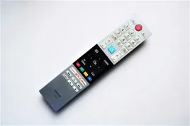 pilot-do-toshiba-ct-8528-oryginal-netflix-youtube
