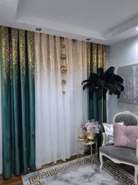 zaslona-welur-velvet-zloty-deszcz-140x250-cm-przelotki-butelka-zaslony