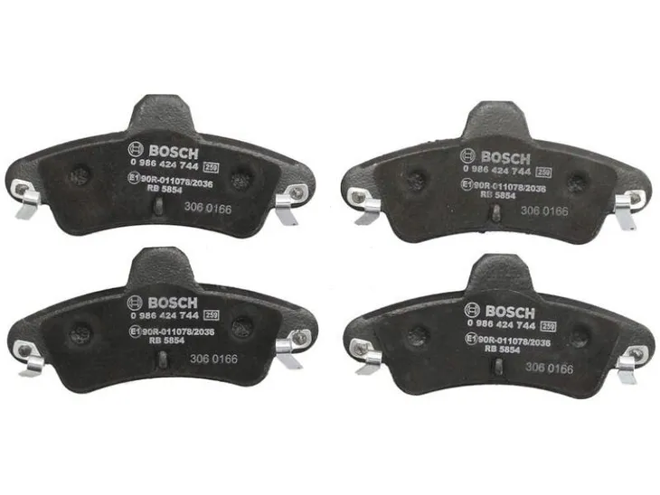 klocki-ham-ford-mondeo-numer-katalogowy-oryginalu-ford-1088934-ford-1129985-ford-1204850-ford-1500667-ford-1672938-ford-6669779-ford-xs712m008ac-ford-xs7j2-m008aa