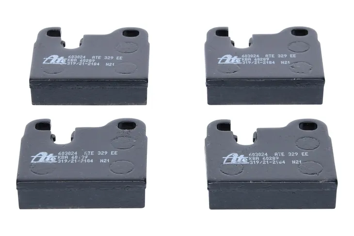 klocki-ham-tyl-bmw-5-e12-74-ate