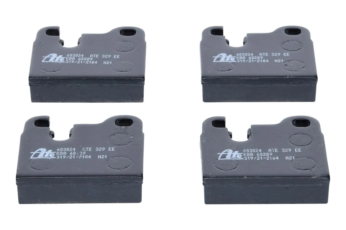 klocki-ham-tyl-bmw-5-e12-74-ate