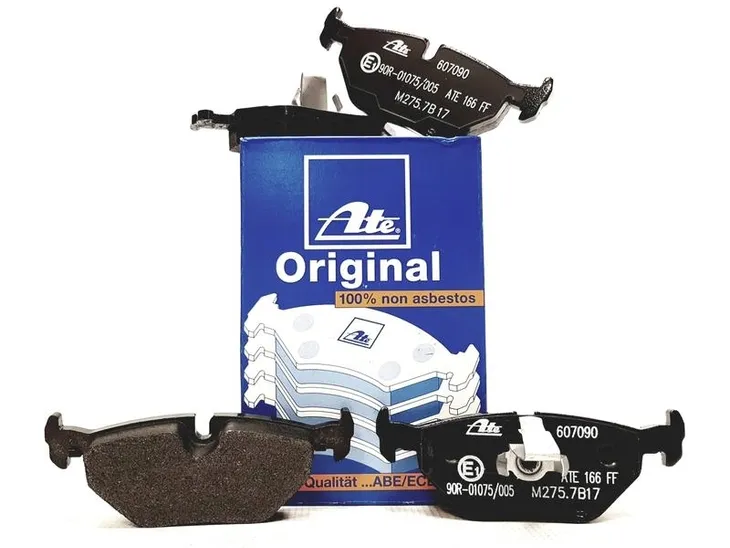 klocki-ham-tyl-bmw-5-e39-95-ate-grubosc-17-3-mm