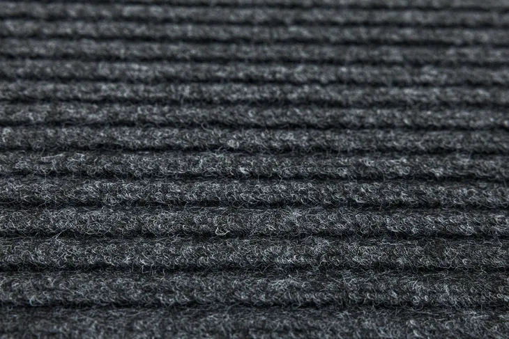 wycieraczka-wejsciowa-szara-podgumowana-na-korytarz-protect-120x180-cm-kod-produktu-wyc-protect-szary-kolor-odcienie-szarosci-czarny