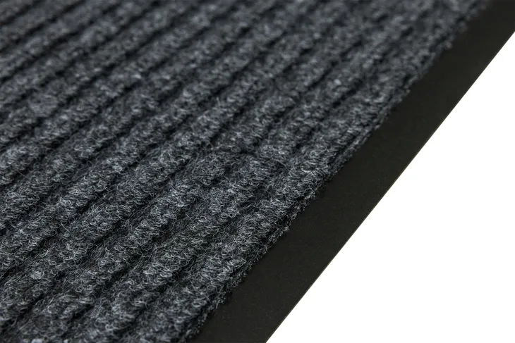 wycieraczka-wejsciowa-szara-podgumowana-na-korytarz-protect-40x60-cm-kolor-odcienie-szarosci-czarny-kod-produktu-wyc-protect-szary