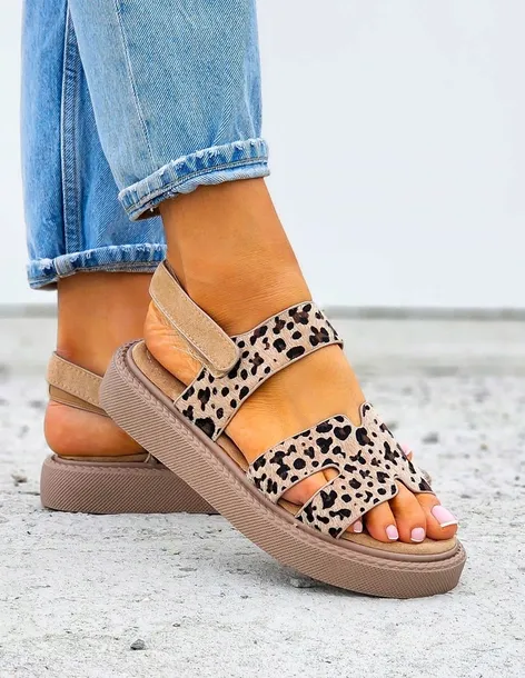 sandaly-na-platformie-harmes-boho-w-latki-40-marka-aga