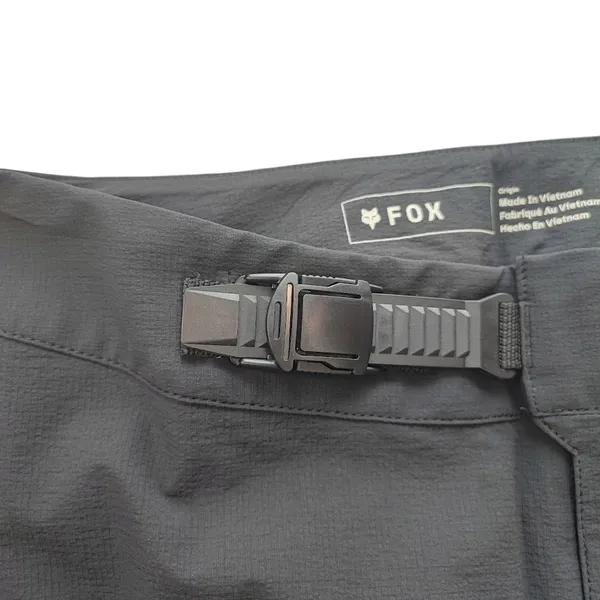 spodenki-rowerowe-fox-34-czarny-marka-fox