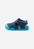 lekkie-sandaly-reima-31-marka-reima