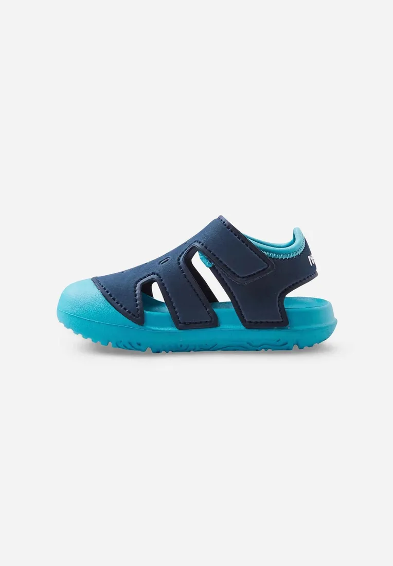 lekkie-sandaly-reima-31
